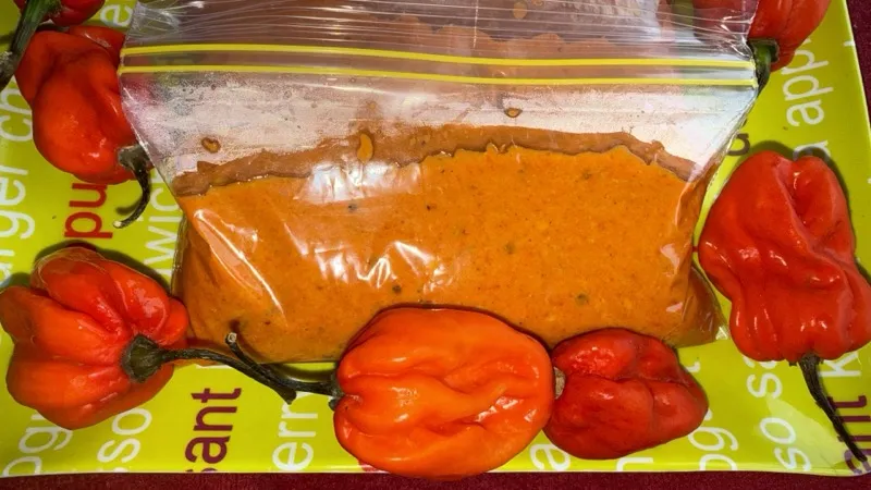 Purée Piment Fort — Louma by Seggfaye